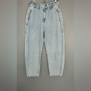 Zara Paperbag Mom Jeans Womens 12 Light Wash High Rise Baggy Tapered Denim Crop